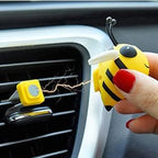 2PCS Little Bee Car Air Vent Clip, Automobile Perfume Air Conditioning Vent Accessories, Cute Car Air Freshener Gift (yellow)