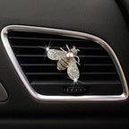 Shiny Bee Car Air Freshener Dashboard Outlet Vent Clips，Pearl Diamond Bee Car Perfume Car Air Conditioner Air Outlet Decoration Aromatherapy Clip，cute Bling Bee Charms Rhinestone Auto Interior Decorations Accessory (Silver)