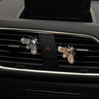Shiny Bee Car Air Freshener Dashboard Outlet Vent Clips，Pearl Diamond Bee Car Perfume Car Air Conditioner Air Outlet Decoration Aromatherapy Clip，Bling Bee Charms Rhinestone Auto Interior Decorations Accessory