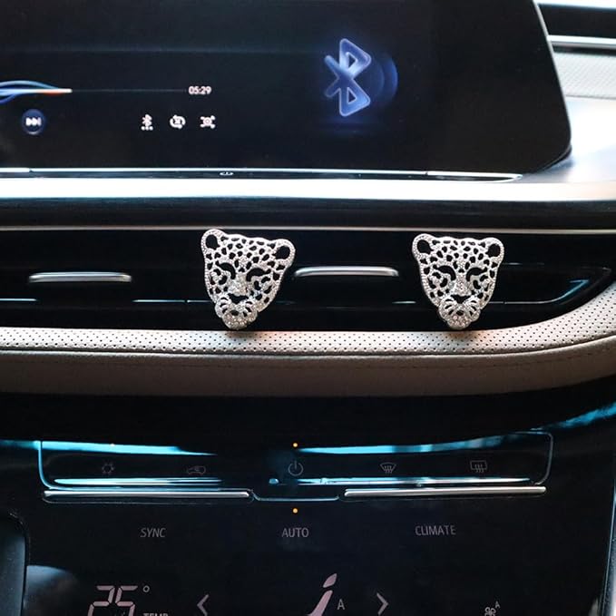 Leopard Car Accessories,2pcs Silver Leopard Head Car Air Freshener Vent Clip for Women Teens,Refillable Essential Oils Perfumes Diffuser