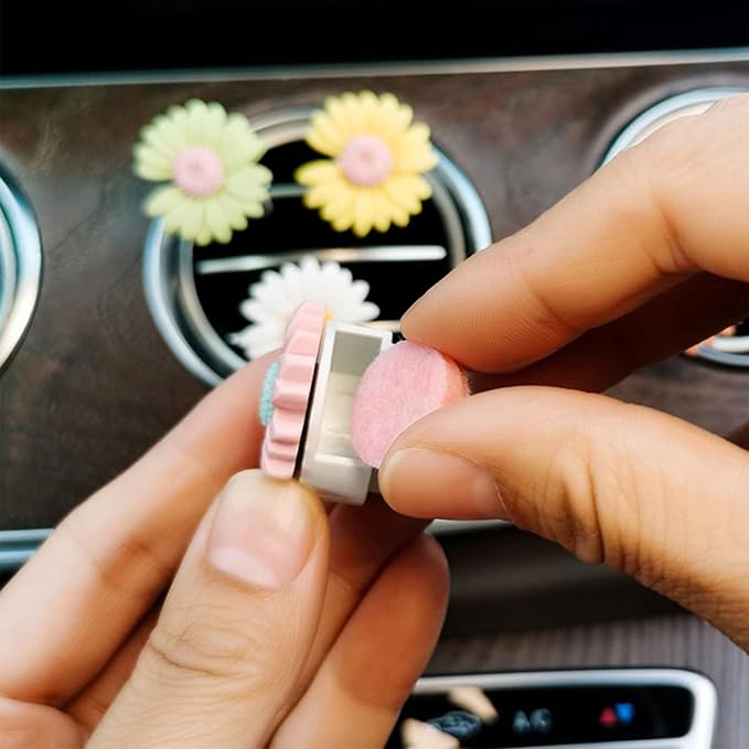 2 Pieces Daisy Flower Air Vent Clip Cute Car Air Freshener Clip Boho Car Air Outlet Decorations Charm Car Inter Decor Accessories for Girls Women