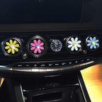 4Pcs Cute Daisies Car Clip, Flowers Car Air Fresheners Vent Clips Charm Air Vent Accessories Cute Car Decor Automotive Interior Trim Car Decorations for Girls & Women