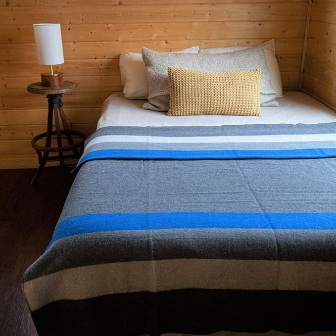 Arcturus Rainier Wool Blanket - 4.5lbs Warm, Heavy, Washable, Large | Great for Camping, Outdoors, Survival & Emergency Kits (White Blue Gray)