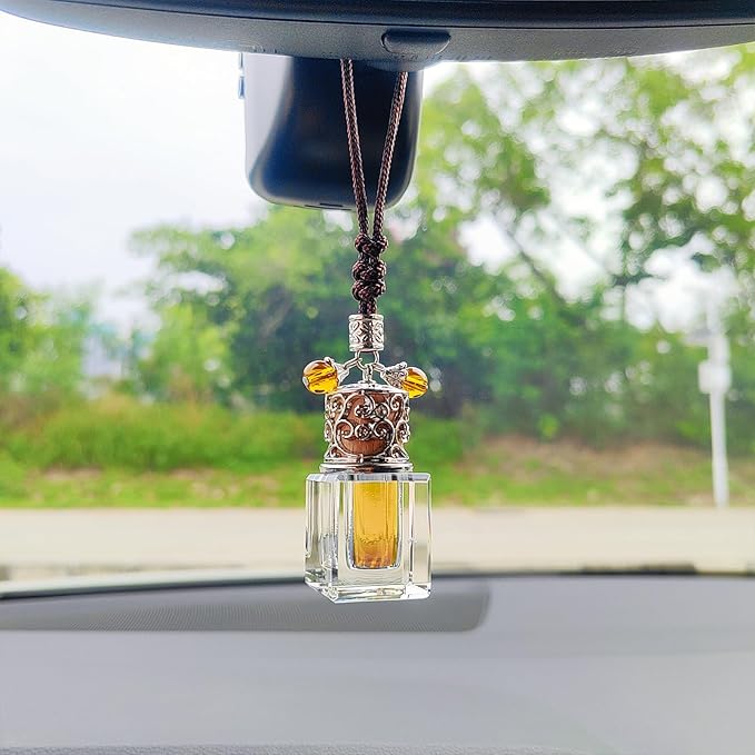 Car Air Freshener Diffuser Hanging Ornament, Diamond-Shaped Empty Crystal Bottle Car Mirror Hanging Accessories, Elegant Bottle Pendant with Wooden Caps Rear View Mirror Accessories