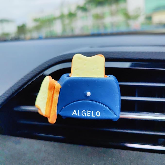 Cute Car Air Freshener Vent Clip, 3D Design Car Vent Air Freshener with Scent Pads, Car Air Conditioning Vent Decoration Car Accessories for Women and Men