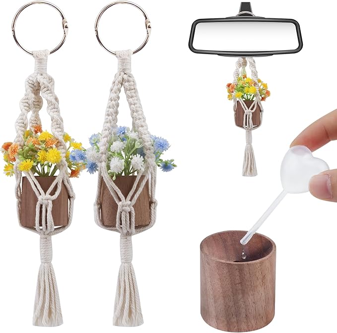 2pcs Plant Flower Car Hanging Air Freshener Accessories with Wooden Essential Oil Diffuser Cute Car Rear View Mirror Hanging Accessories for Home Office Decor