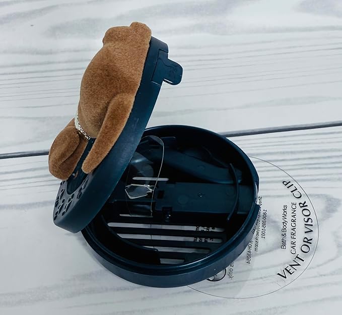 Bath and Body Works Sweet Brown Dog Pup Car Visor Fragrance Holder Easy To Open