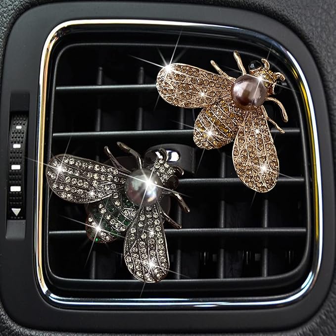 Shiny Bee Car Air Freshener Dashboard Outlet Vent Clips，Pearl Diamond Bee Car Perfume Car Air Conditioner Air Outlet Decoration Aromatherapy Clip，Bling Bee Charms Rhinestone Auto Interior Decorations Accessory
