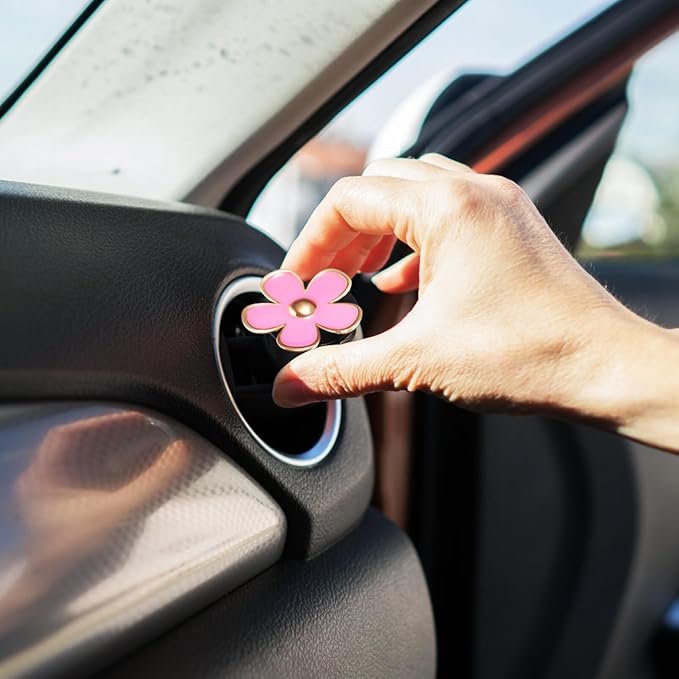 PartyKindom 6 Pcs Daisy Flower Car Air Freshener Clips Cute Aromatherapy Vent Clips for Women Multi-Functional Air Diffusers for Home and Auto