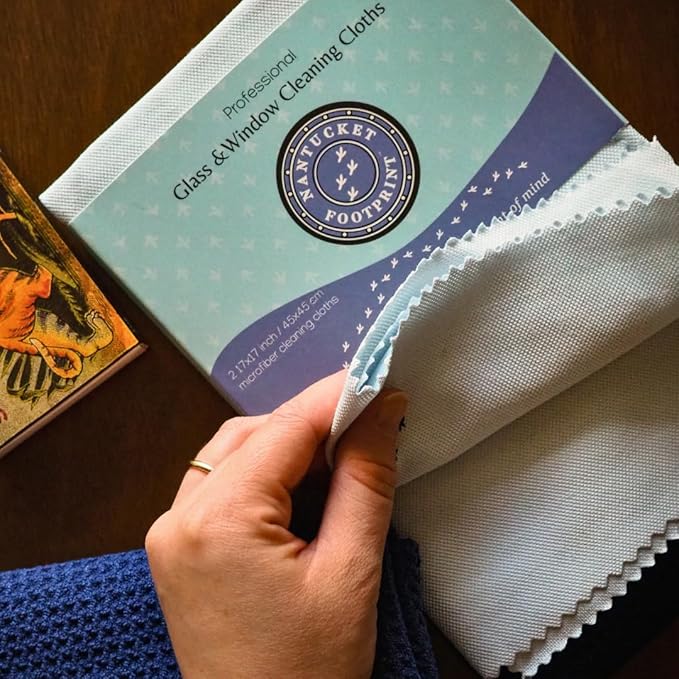 Superior Window Cleaner Kit - Window and Glass Cleaning Cloth, Streak-Free Windows - Microfiber Towel Cleaning Kit for Windows, Mirrors, Car Windshield - Blue