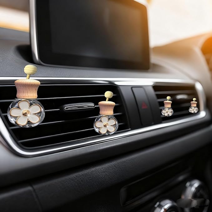 Daisy Bottle Car Air Freshener Clips, 2 Pcs Cute Daisy Car Air Vent Clip, Coquette Auto Air Conditioning Outlet Diffuser Perfume Clips, Interior Decoration (White, one size)