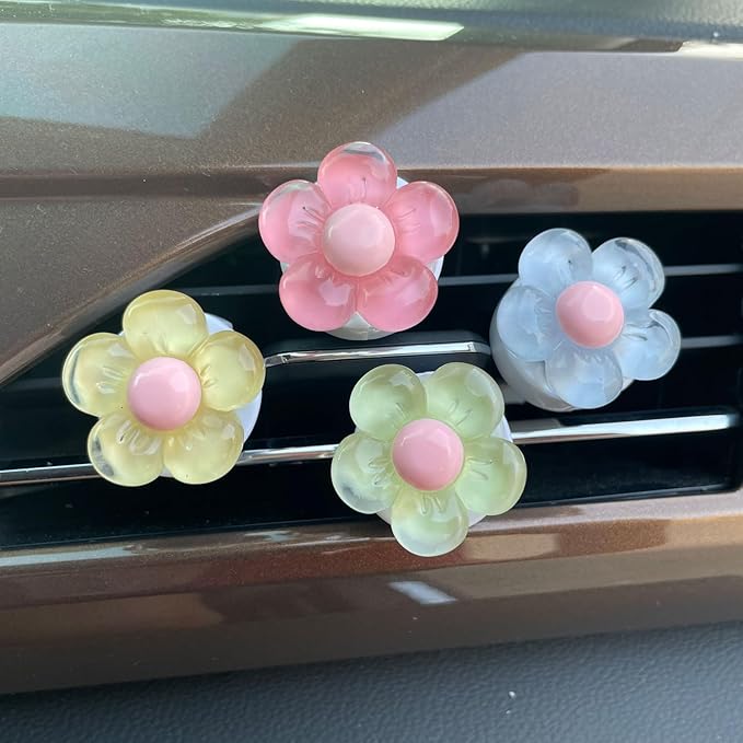 6 Pcs Daisy Flower Air Vent Clip Air Freshener Outlet Clip Charm Car Interior Decor Accessories for Women Girls Christmas Gifts Cute Car Decor for Girls Women