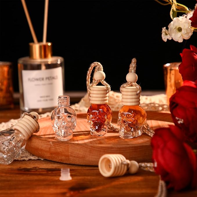 BBTO 200 Pcs Hanging Car Diffuser Bottles Bulk, Empty Clear Glass Air Freshener Bottles with Wooden Cap for Perfume Essential Oils Fragrance Aromatherapy Ornament(Skull)