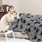 PuTian Merino Wool Blanket - 63" x 51" Thick Warm Soft Twin Bed Throw - Great for Camping, Outdoors, Travel, Car, Couch, All Seasons Houndstooth Black
