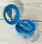 Bath and Body Works Blue, Yellow, and Red Silly Goose with Gold Car Visor Fragrance Holder Easy To Open