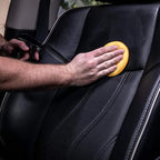 Meguiar's Gold Class Leather Conditioner Spray - Premium Car Leather Conditioner - Protect Your Car's Seats from Cracking, Fading and Drying Out - Keep It Looking and Feeling New, 16 Oz