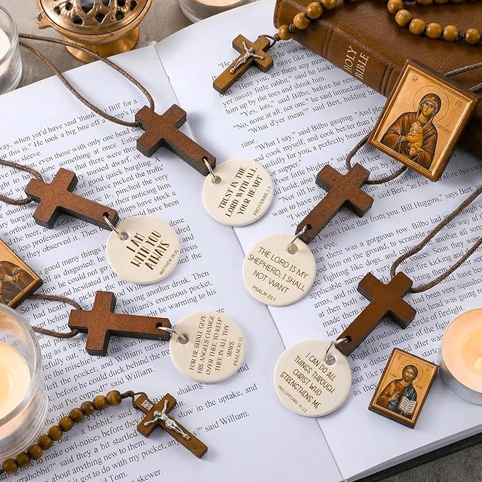 Sivak 5 Pcs Cross Car Air Fresheners Christian Cross Hanging Gift for Driver Daily Bible Car Mirror Rearview Decor Accessories Religious Scented Church Sunday School Gift(Round)