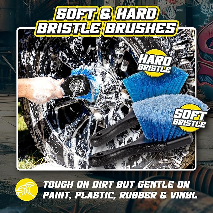 Salty Captain Ultimate 15-Piece Car Cleaning Kit – Car Wash Kit with 15L Bucket, Hand Mitt Towels, Brushes & 4x Cleaning Fluids – 2-in-1 Foam & Flush Gun compatible with Garden Hose – Premium Quality
