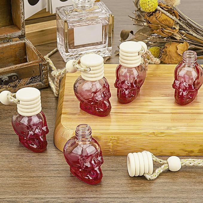 Skull Car Air Freshener, Hanging Refillable Diffuser Bottles for Essential Oils, Perfume Pendant for Auto Interior Decor & Aromatherapy (6Pcs）
