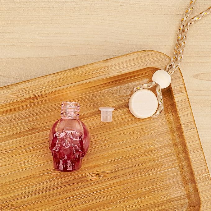 Skull Car Air Freshener, Hanging Refillable Diffuser Bottles for Essential Oils, Perfume Pendant for Auto Interior Decor & Aromatherapy (6Pcs）